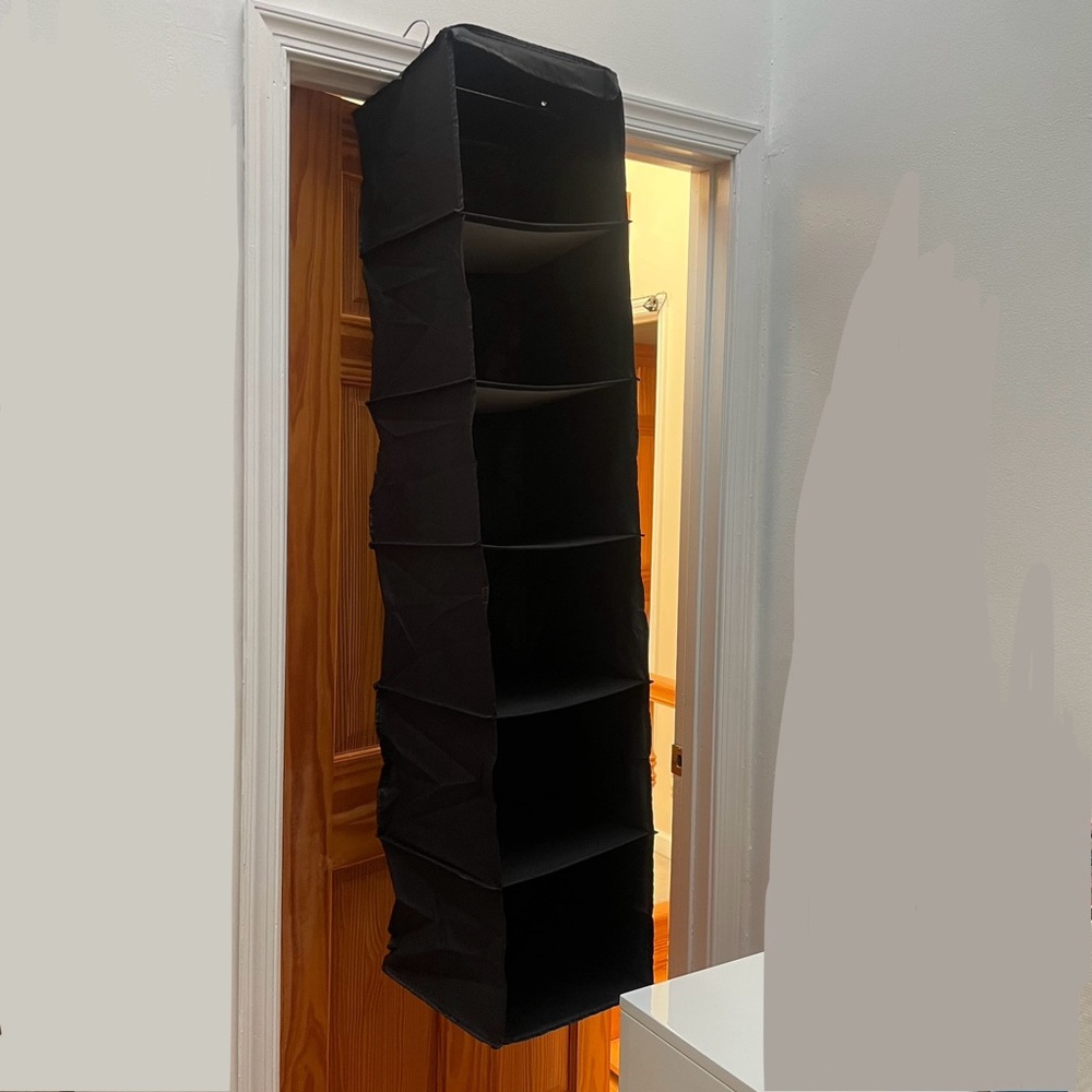 Hanging Shoe closet with hooks - black with 6 compartments storage